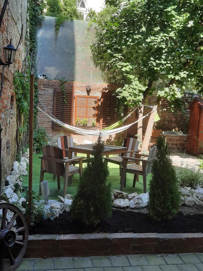 Luky13 Apartment Brasov Luaran gambar