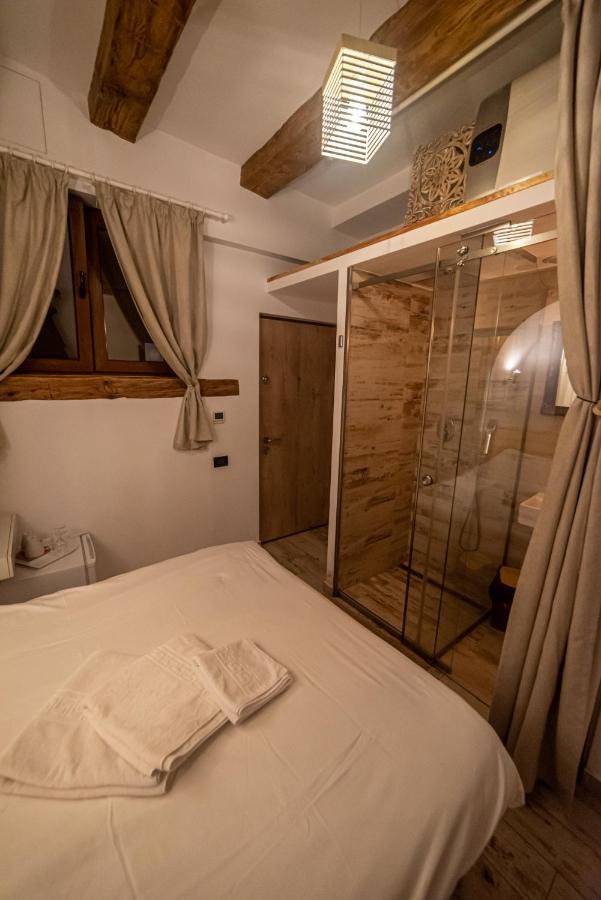 Luky13 Apartment Brasov Luaran gambar