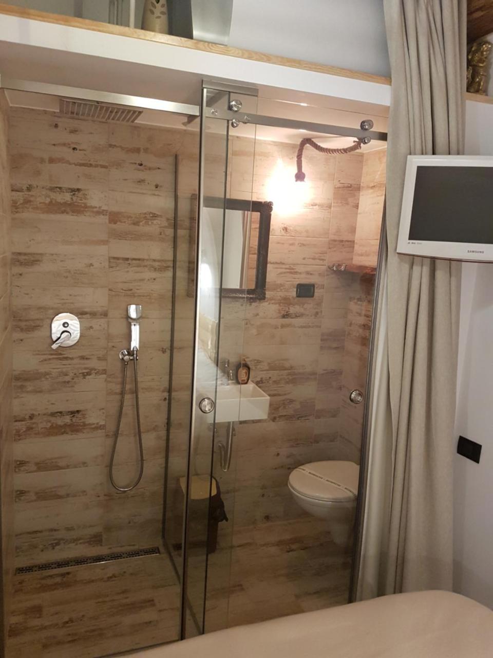 Luky13 Apartment Brasov Luaran gambar