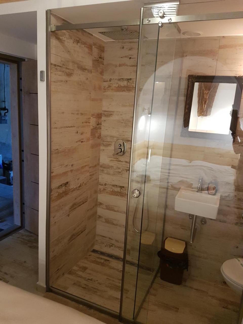Luky13 Apartment Brasov Luaran gambar